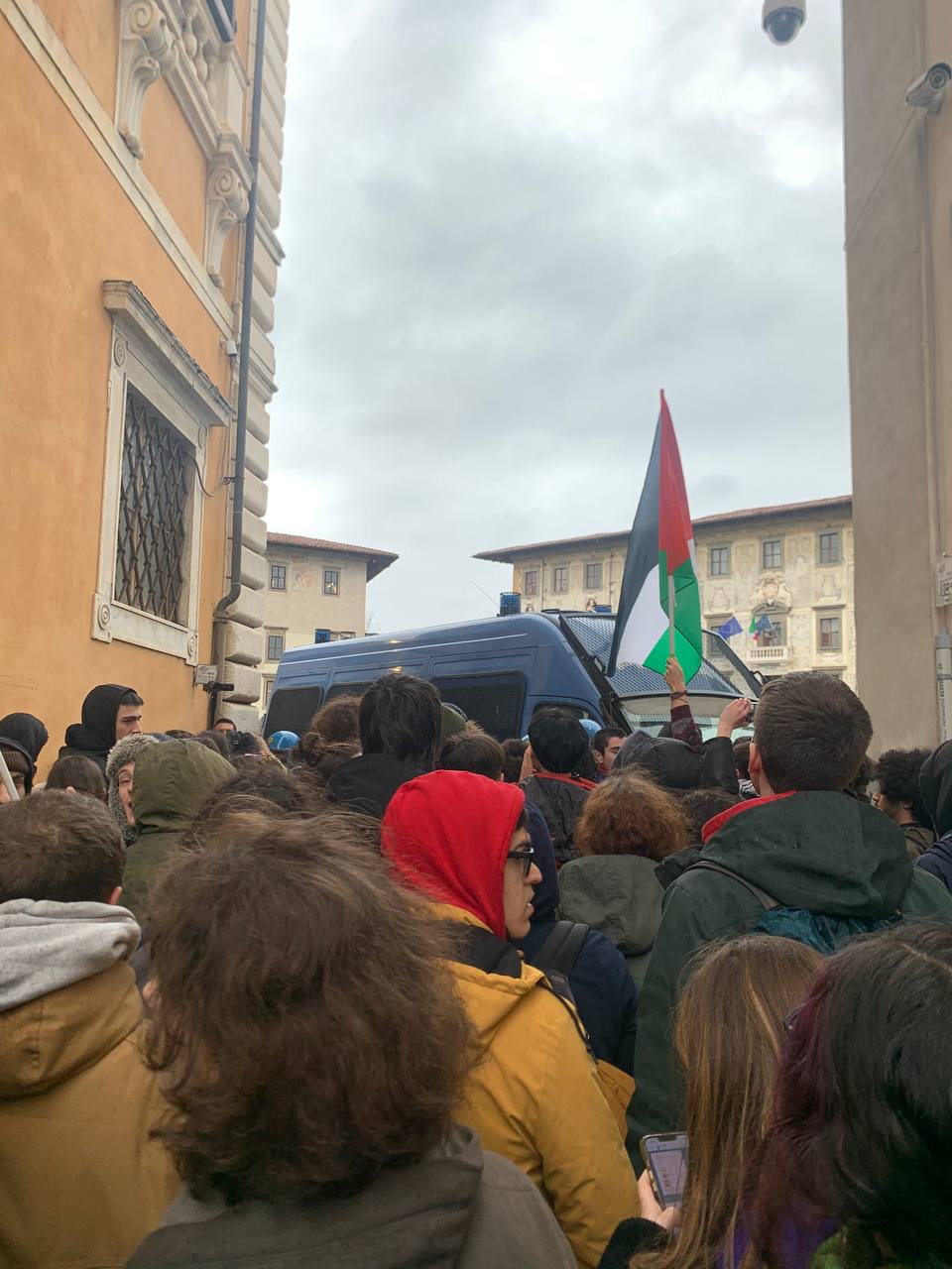 LA REPRESSIONE L’UNICA RISPOSTA DELLE ISTITUZIONI SIONISTE